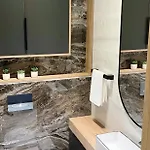 Premium Penthouse *