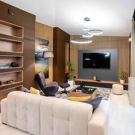Premium Penthouse