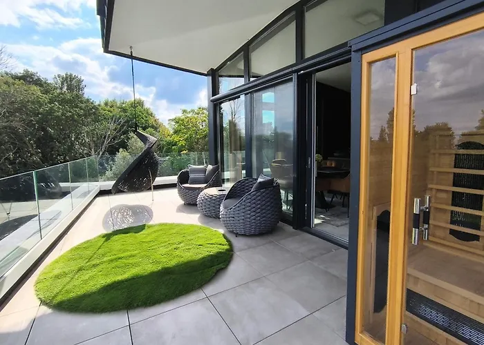 Premium Penthouse